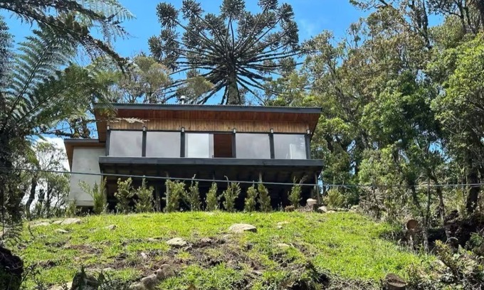 Urubici Ski Chalet | Refúgio Verde Valle Cabin A unique experience in the Santa Catarina mountains.