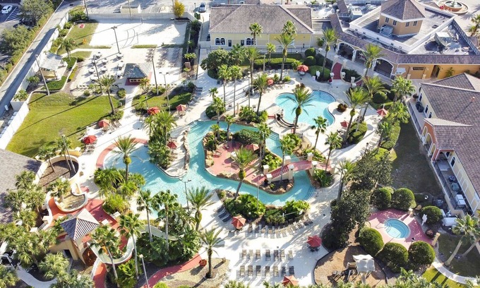 Highlands Reserve House | Regal Palms Retreat w/Lazy River, Pool, & near Disney
