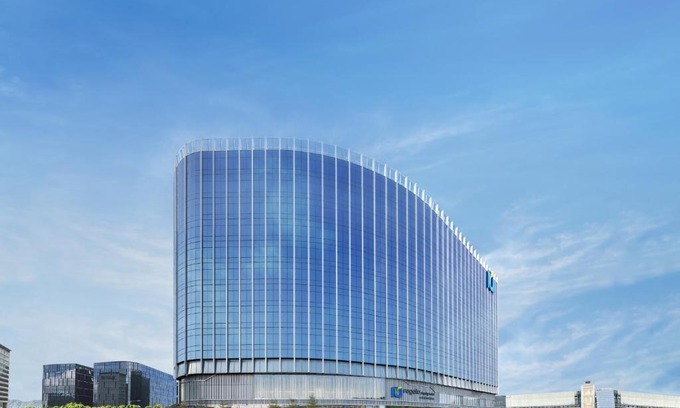 Islands District Hotel | Regala Skycity Hotel by Regal Hotels