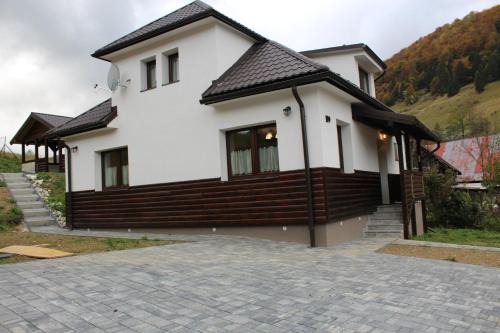 Liptovske Revuce House | Rekreačný dom za Potokom