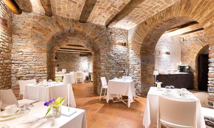 Canelli House | Relais Villa del Borgo