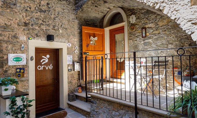 Castelbianco Bed & Breakfast | Relax and sport in Val Pennavaire
