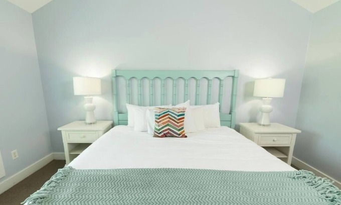 Lackey Resort | Relax in a Private Escape w/Whirlpool Tub & Garden Deck