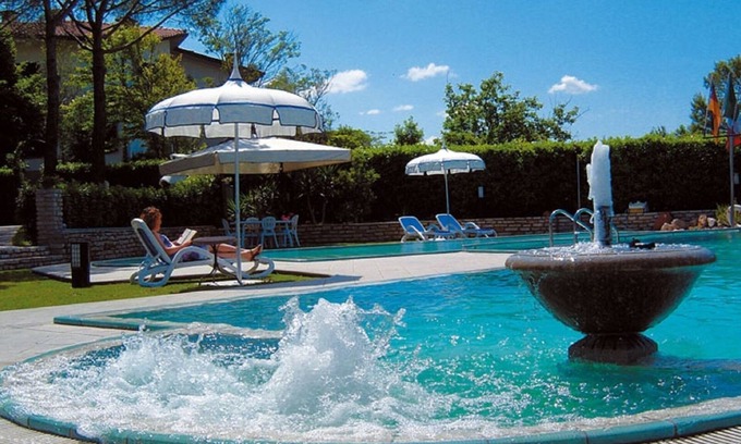 Crespina Apartment | Relax in the Tuscan countryside . Camelia