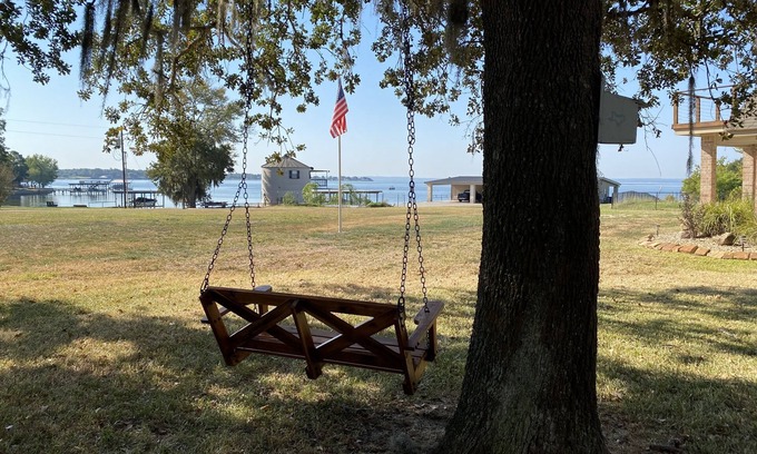 West Livingston House | Relax near Lake Livingston in our spacious 3-bedroom retreat