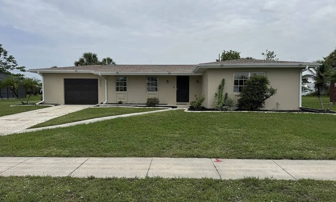 Port Charlotte House | Relax & Play Florida Hideaway w/Ping Pong Table