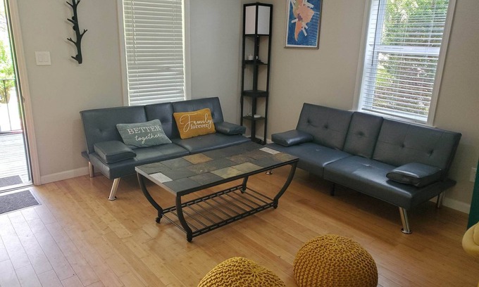 Woodfin House | Relax Under the Trees