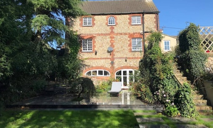 Castle Acre Cottage | Relax, unwind and enjoy village life.