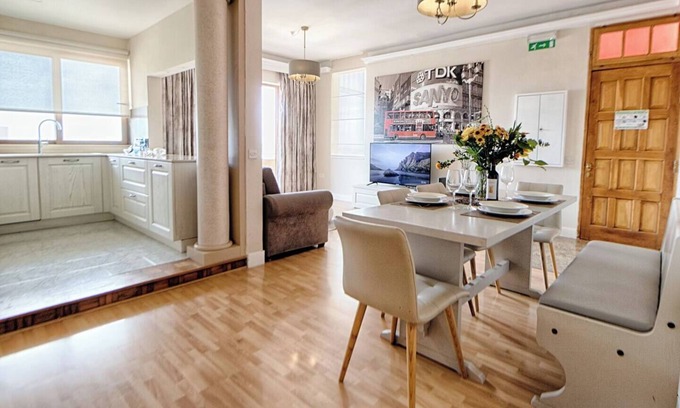 Mellieħa Heights Apartment | Relax with the whole family at this peaceful place to stay