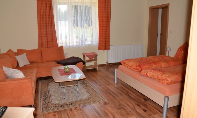 Beeskow Apartment | Relaxation in the countryside beside the River Spree