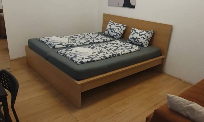 Simmering Apartment | Relaxing 2-Bed Apartment for Extended Visits