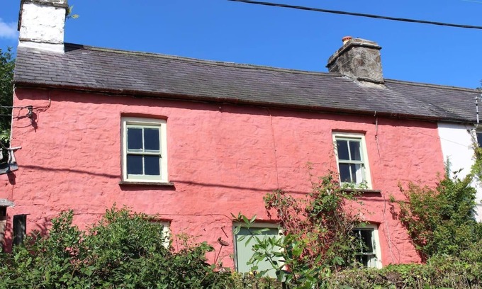 Llandovery Cottage | Relaxing pet friendly 2-Bed Cottage in Rhandirmwyn