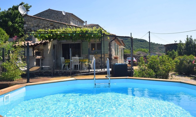 Saint-Pons House | Relaxing Retreat in Saint-Pons
