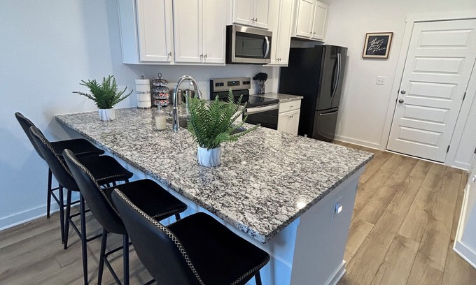 Normal House | Relaxing townhome luxury BrandNewGreatLocation