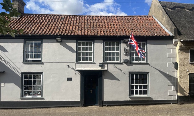 Stalham Apartment | Remarkable 2-Bed Apartment in Norfolk Broads