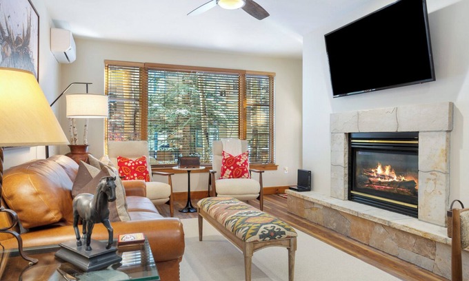 Edwards Condo | Remodeled Pinecone Lodge 2 Bedroom w/A/C, Pool, Hot Tub in Arrowhead Village