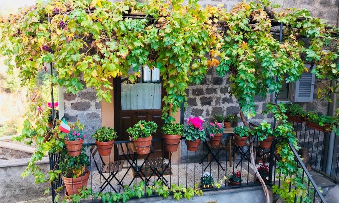 Ronciglione House | Renaissance Boutique House