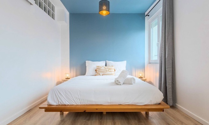 Saint-Maurice Pellevoisin Apartment | Renovated 2-bedroom duplex near metro.