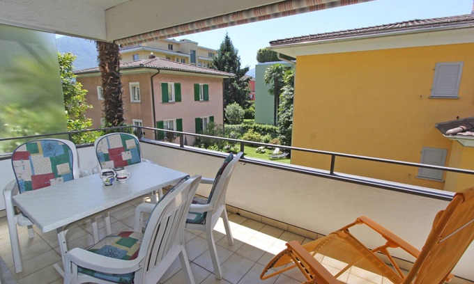 Ascona Apartment | Renovated apartment on side street with balcony and indoor pool