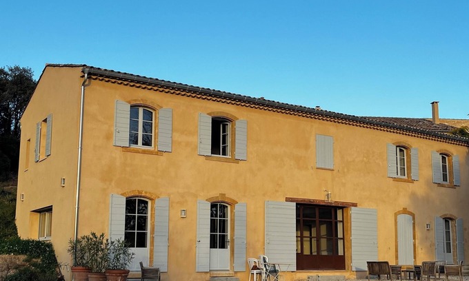 Pertuis House | Renovated farmhouse in the South Luberon countryside - 14 pers