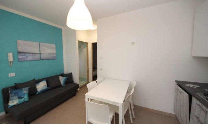 Rosapineta Apartment | Renovated flat located in Rosolina near the sea