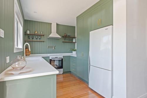 Newstead Apartment | Renovated Homely Home