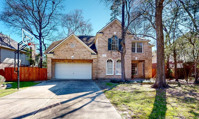 Alden Bridge House | Renovated & spacious home in a quiet neighborhood with yard & gourmet kitchen