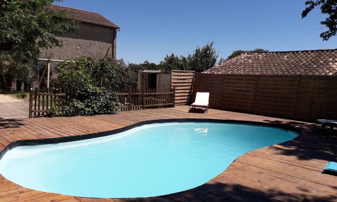 Puimisson House | RENOVATED WINEGROWER'S HOUSE SLEEPS 8 BETWEEN SEA AND MOUNTAINS; SWIMMING POOL GARDEN