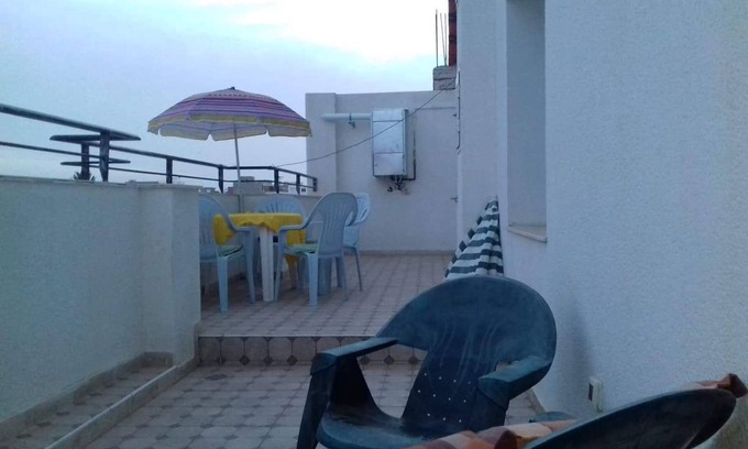 Hiboun House | rent for vacancy, pretty well equipped apartment in tourist area of Mahdia