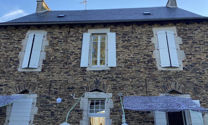 Naucelle House | Rent Holiday Home Aveyron - heated swimming pool
