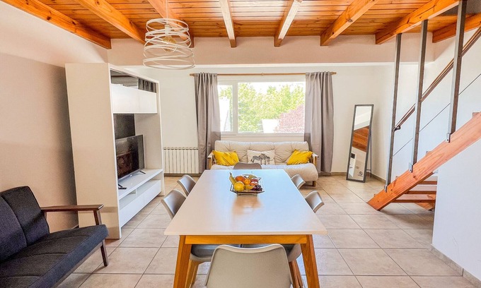 10 de Diciembre Apartment | Rent Up - Duplex en centro de Bariloche
