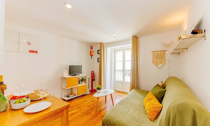 Bairro Alto Apartment | RENT4REST BAIRRO ALTO CHARMING 1 BEDROOM APARTMENT