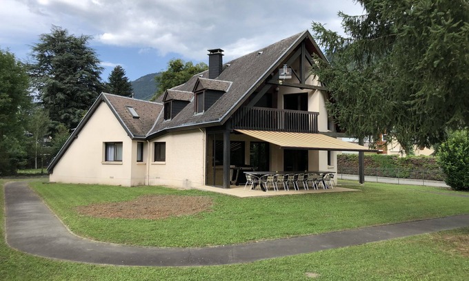 Montauban-de-Luchon Ski Chalet | Rental chalet - Luchon - 16 people