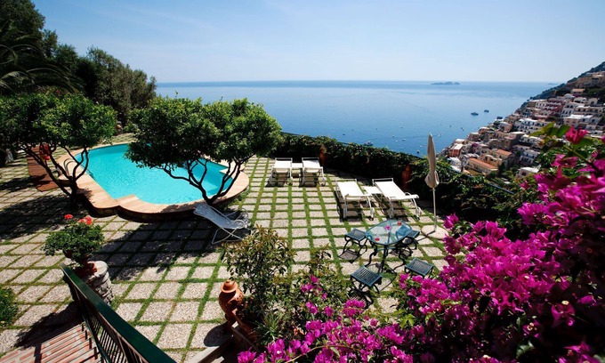 Liparlati Villa | Rentals in Italy - Villa Elyseum with swimming pool, two large terraces, sea views