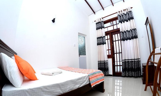 Kudapaduwa House | Reshani Guest House