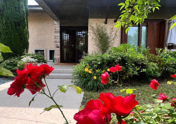 Domegliara Bed & Breakfast | Residenza Borgo San Rocco