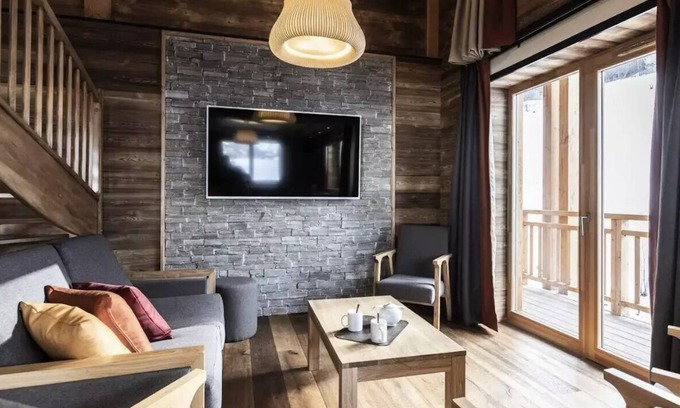 Lanslevillard Apartment | Residence Les Balcons de Val Cenis Platinium * - 8 Room Duplex Apartment 14/16 People