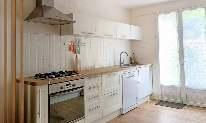 Fleury Villa | Residence 10inav5-saint Pierre La Mer - Family house 200 meters from Beach 10INAV5
