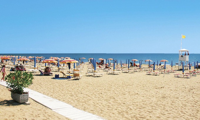 Jesolo Pineta Apartment | Residence Ariston by Interhome