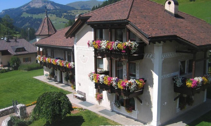 Selva di Val Gardena Apartment | Residence Cesa Callegari