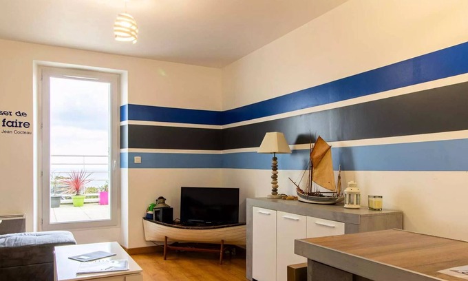 Pleherel-Plage-Vieux-Bourg Apartment | Residence De La Plage - 352 -T2 with stunning views of Cape Fréhel