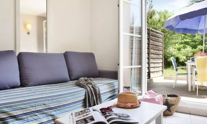 Cabries Apartment | Residence du Golf de la Cabre d'Or* - 2 Room Apartment 4 People