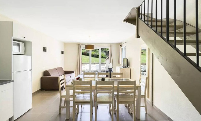 Malaucene Villa | Residence Garden & City Mont Ventoux - Malaucène* - House 3 Rooms Duplex Cabin 8 People