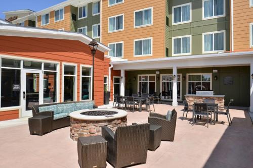 Southwest Area Hotel | Residence Inn by Marriott Cedar Rapids South