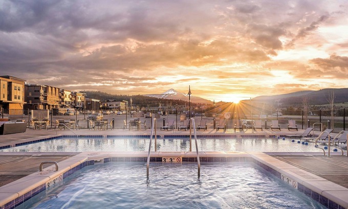 Big Sky Hotel | Residence Inn by Marriott Big Sky/The Wilson Hotel