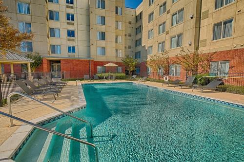Roanoke Hotel | Residence Inn Fort Worth Alliance Airport