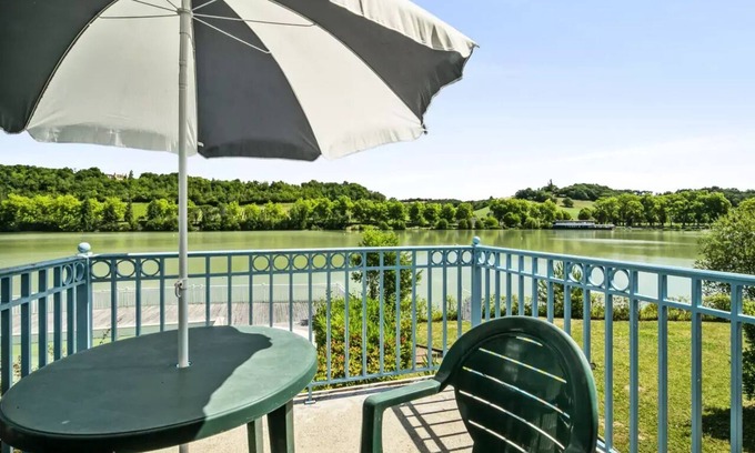 Marciac Apartment | Residence Le Hameau du Lac - maeva Home - 2-Room Apartment 4 People - Budget