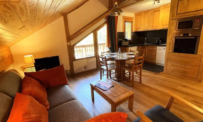 Meribel Apartment | Residence Les Cytelles - Apartment 2 rooms renovated, 5 people in Meribel Altiport at the foot of the slopes and close to the golf course