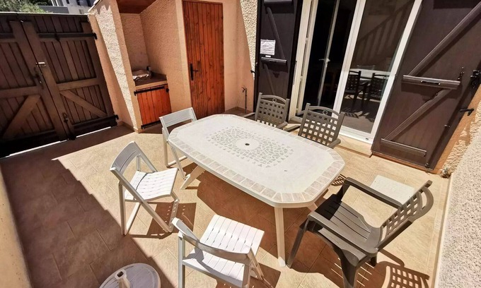 Port Leucate Villa | Residence Les Leucatines 1 - VILLA T2 MEZZANINE 6 sleeping accommodations PORT LEUCATE