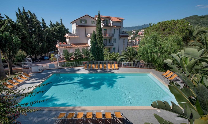 Pietra Ligure House | Residence Oleandro